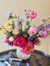 Load image into Gallery viewer, May 29, 2025 - Floral Design + Espresso Martinis
